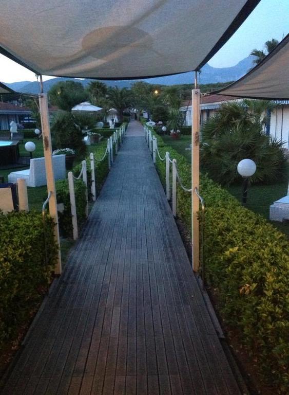 Bed & Breakfast Venezia Marina Di Carrara Ngoại thất bức ảnh