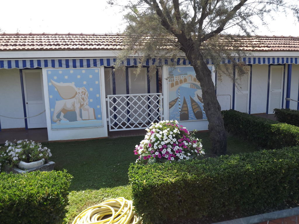 Bed & Breakfast Venezia Marina Di Carrara Ngoại thất bức ảnh
